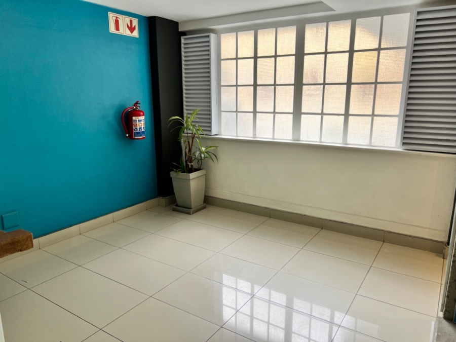 1 Bedroom Property for Sale in Cape Town City Centre Western Cape